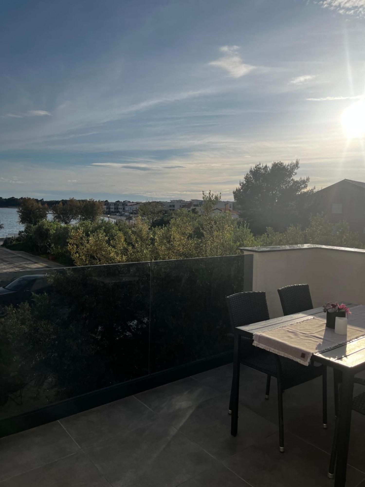 Apartma Smit Vir Dış mekan fotoğraf