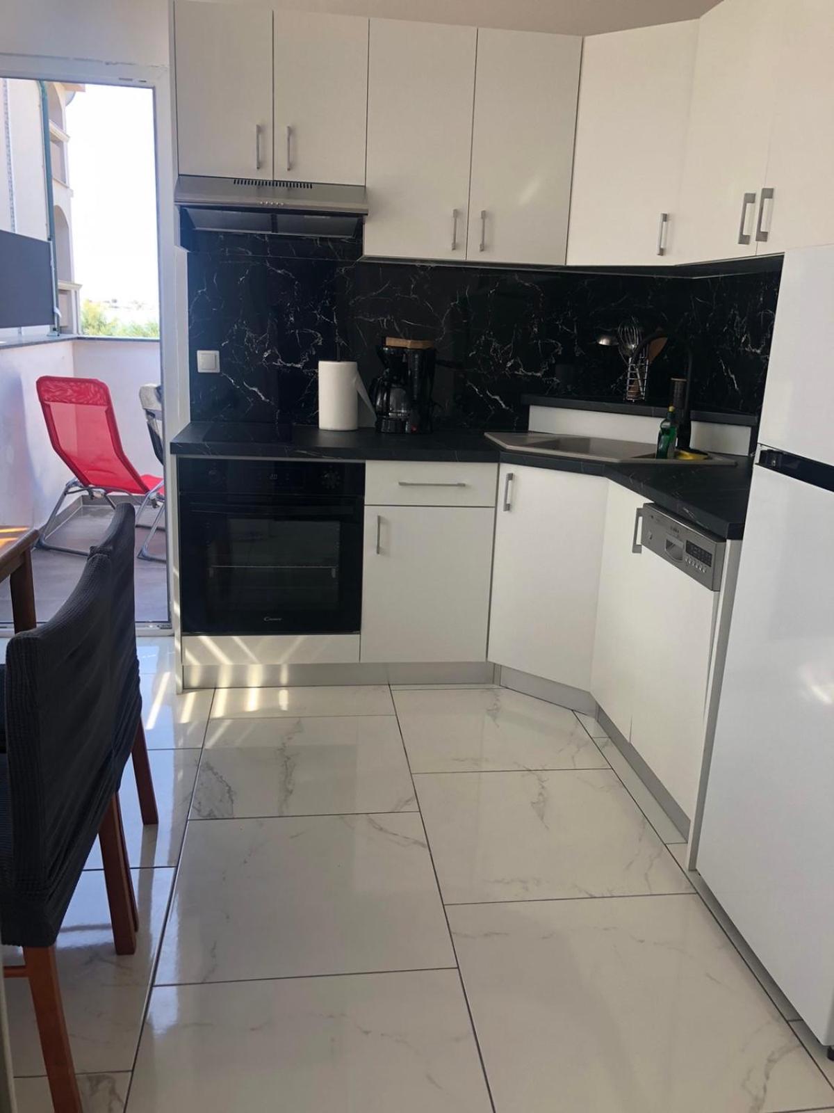 Apartma Smit Vir Dış mekan fotoğraf