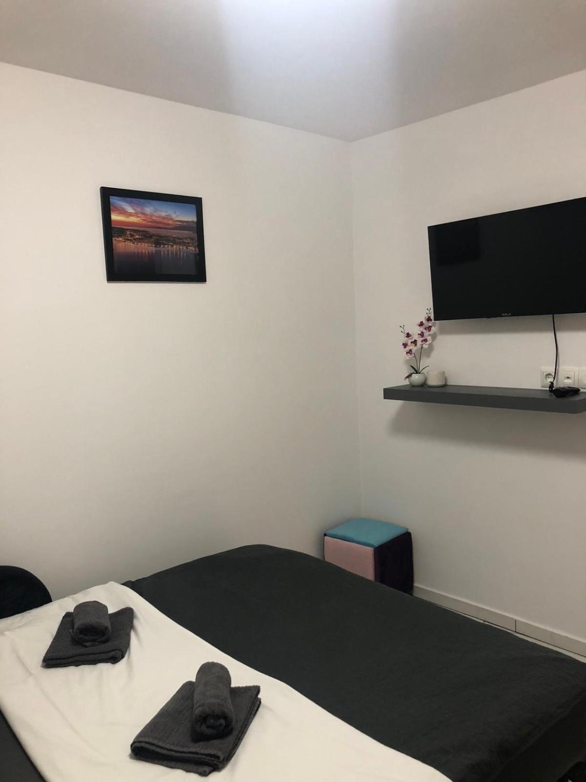 Apartma Smit Vir Dış mekan fotoğraf