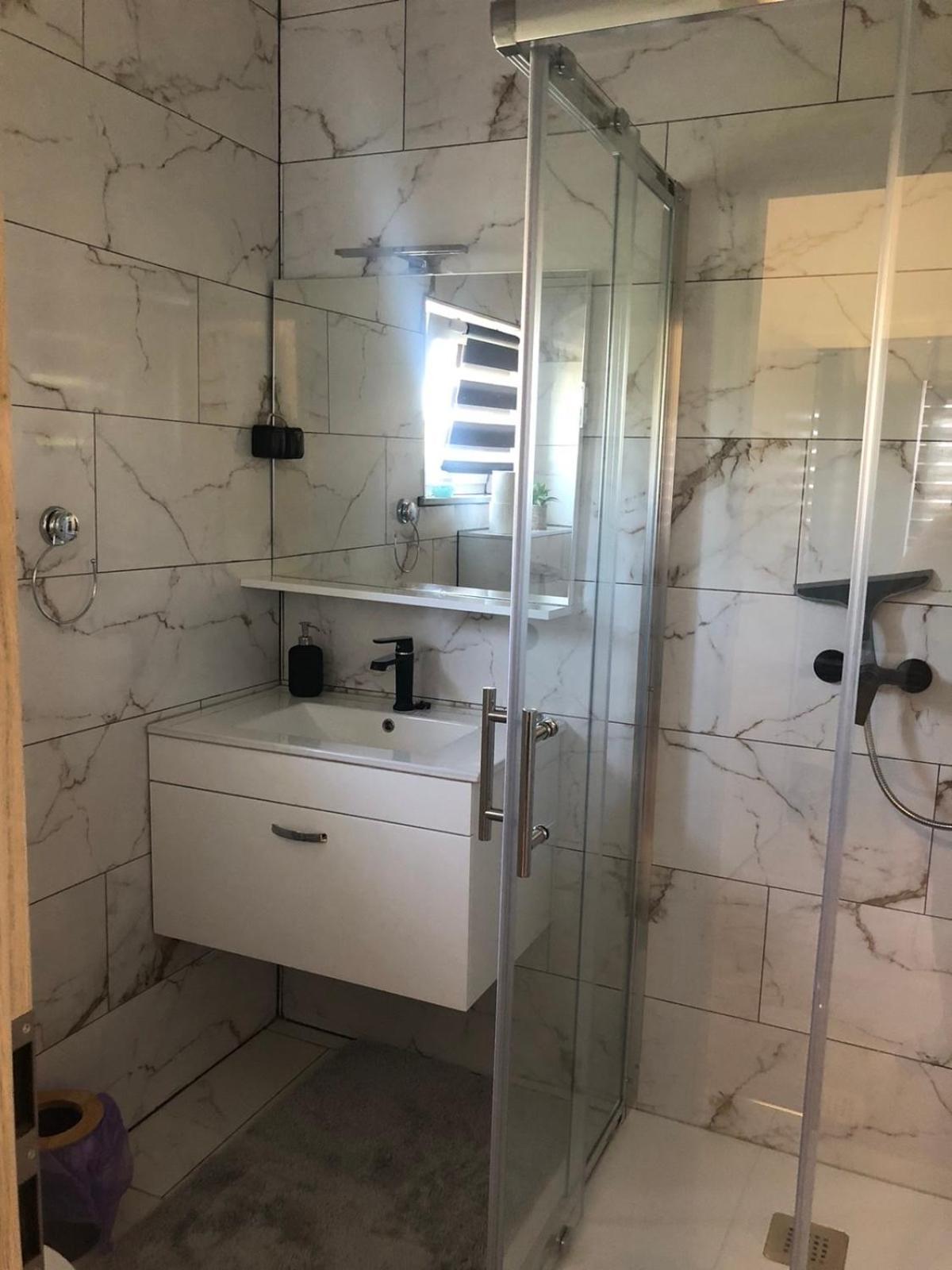 Apartma Smit Vir Dış mekan fotoğraf